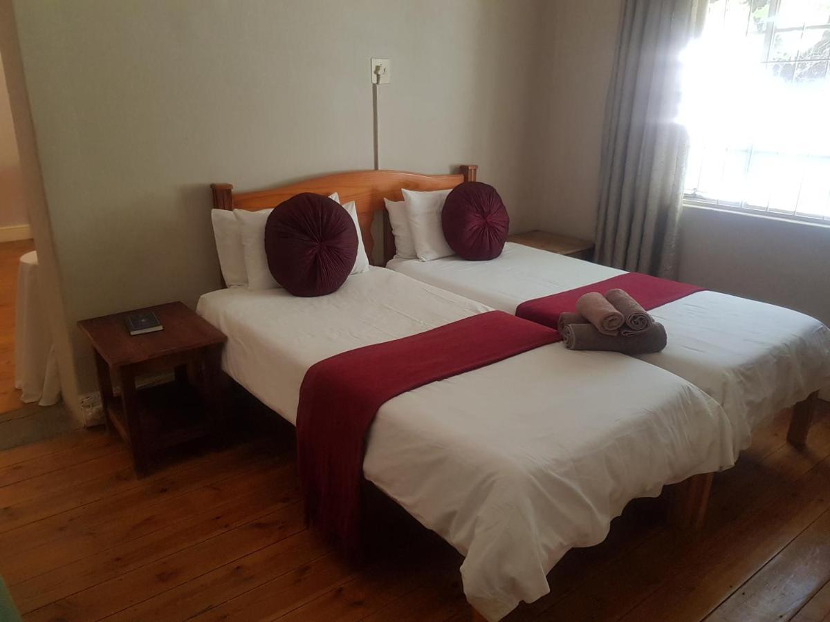 Karoo Manor Guesthouse And Restaurant Richmond  Esterno foto