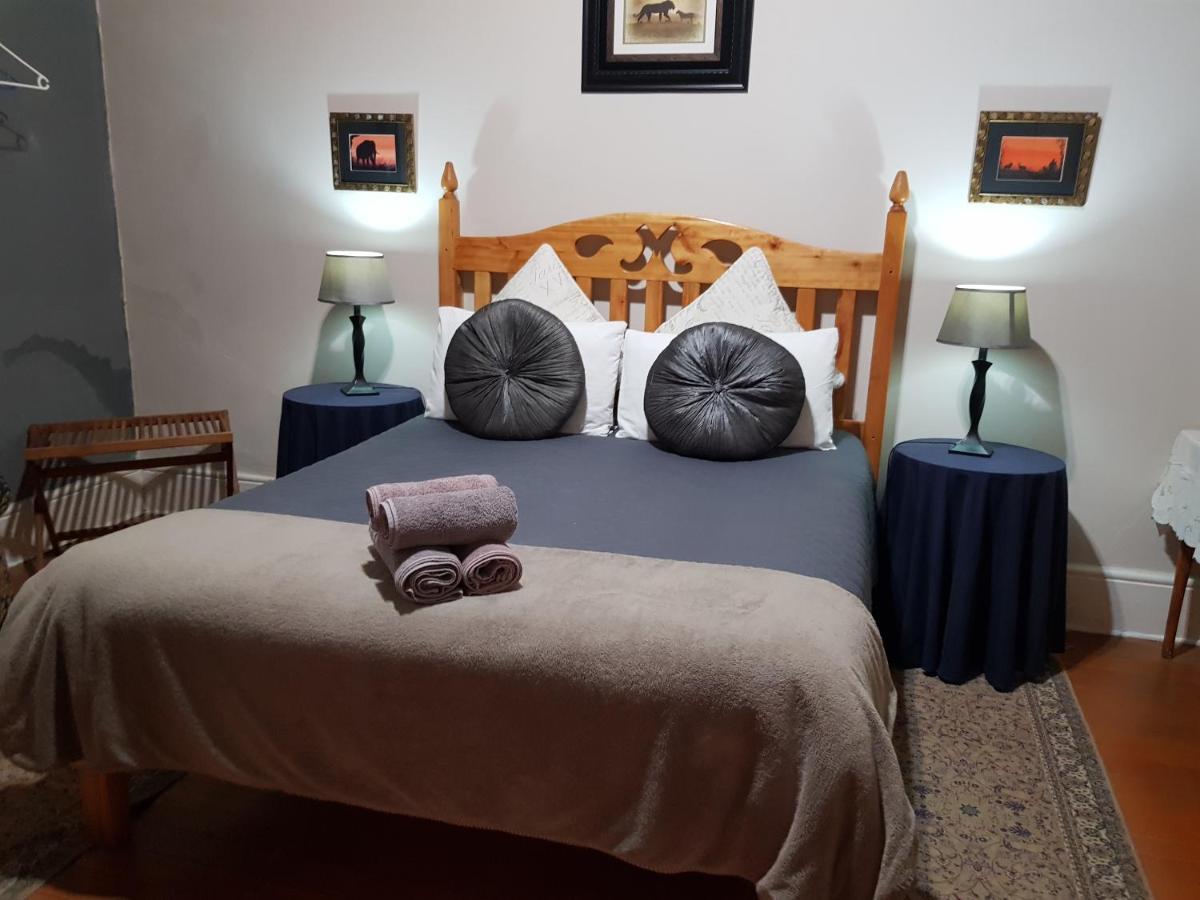 Karoo Manor Guesthouse And Restaurant Richmond  Esterno foto