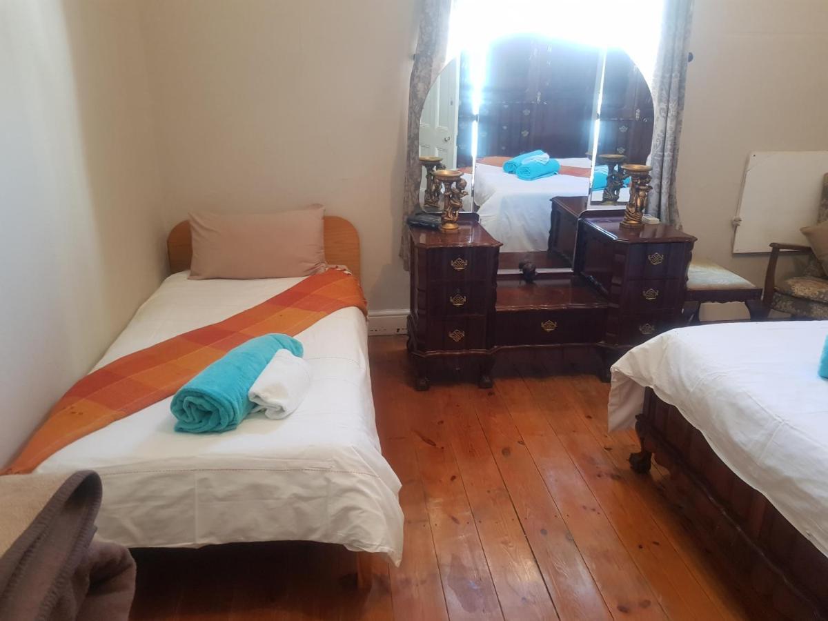 Karoo Manor Guesthouse And Restaurant Richmond  Esterno foto